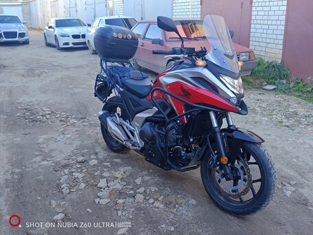 2021 Honda NC 750X, красный, 950000 рублей, вид 2