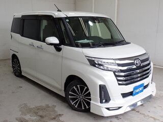 2022 Toyota Roomy I Рестайлинг, белый, 845000 рублей, вид 1