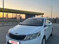 2013 Kia Rio 4-speed III, белый, 780000 рублей
