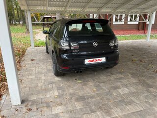 2010 Volkswagen Golf VI, чёрный, 570000 рублей, вид 2