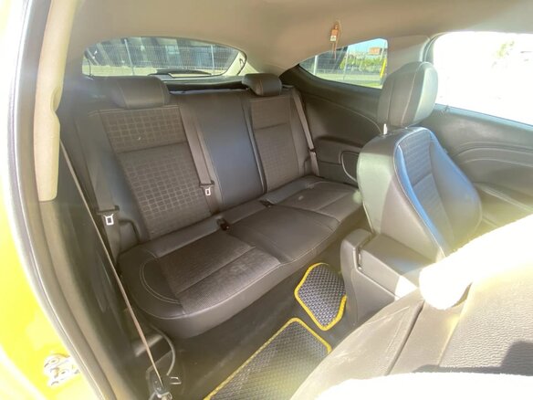 2011 Opel Astra GTC J Рестайлинг, жёлтый, 680000 рублей - вид 12