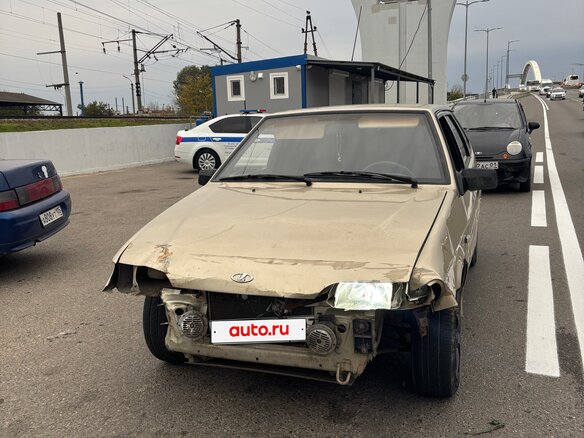 2006 Lada (ВАЗ) 2114, серебристый, 210000 рублей - вид 12