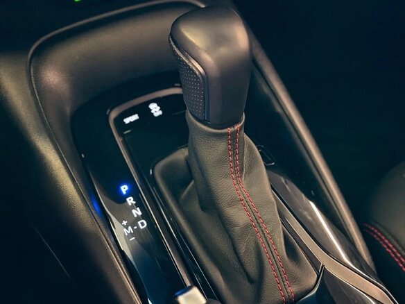 2021 Toyota Corolla XII (E210), белый, 1750000 рублей - вид 7