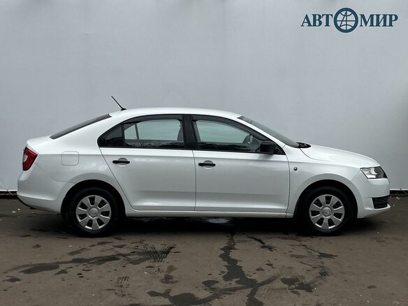 2016 Skoda Rapid I, белый, 880000 рублей - вид 3