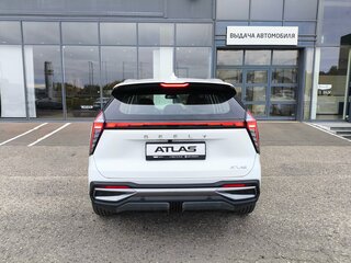2026 Geely Atlas II, белый, 3909990 рублей, вид 5
