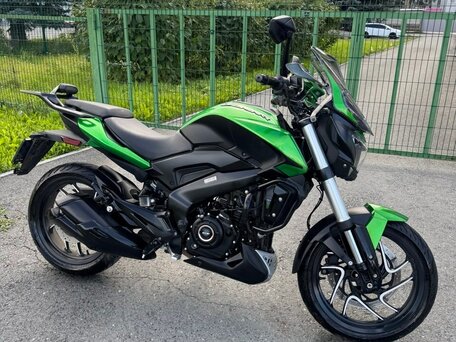 2023 Bajaj Dominar 400, зелёный, 410000 рублей, вид 5