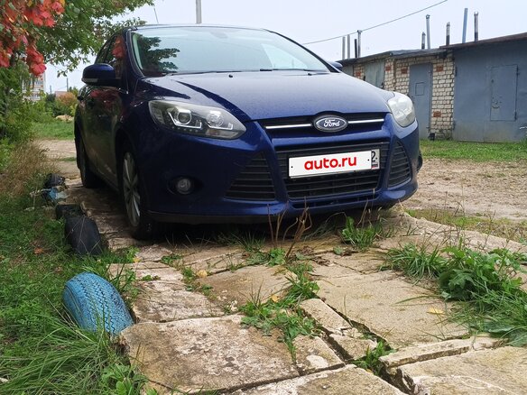 2014 Ford Focus III, синий, 700000 рублей - вид 3