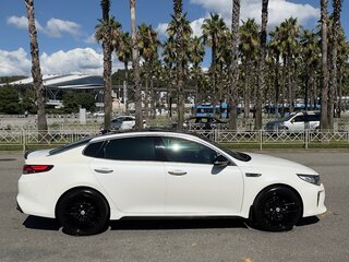 2017 Kia Optima IV, белый, 2300000 рублей, вид 3
