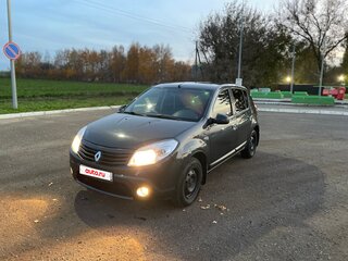2011 Renault Sandero I, серый, 620000 рублей, вид 1
