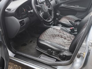 2004 Nissan Almera II (N16) Рестайлинг, голубой, 300000 рублей, вид 4