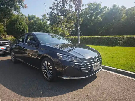 2022 Nissan Altima VI (L34) Рестайлинг, чёрный, 1890004 рублей, вид 3