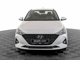 2022 Hyundai Solaris II Рестайлинг, белый, 1690000 рублей, вид 2