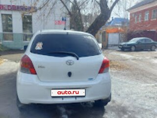 2007 Toyota Vitz II (XP90), белый, 450000 рублей, вид 2