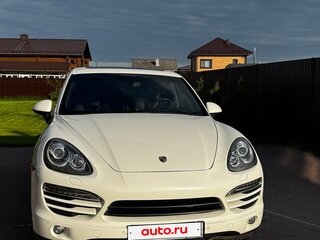 2011 Porsche Cayenne II (958), белый, 2000000 рублей, вид 2