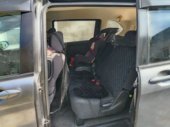 2008 Honda Freed I, серый, 900000 рублей - вид 6