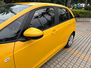 2026 Honda Fit IV Рестайлинг 2, жёлтый, 1580069 рублей, вид 4