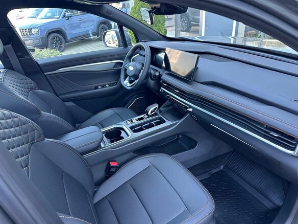 2026 Geely Okavango I Рестайлинг, серый, 4085990 рублей - вид 9