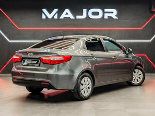 2014 Kia Rio 4-speed III, серый, 875000 рублей, вид 5