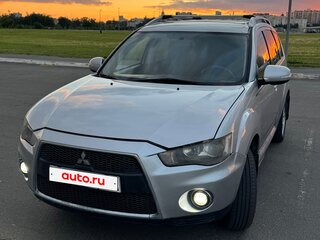 2011 Mitsubishi Outlander II Рестайлинг, серебристый, 1267000 рублей, вид 3