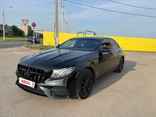 2016 Mercedes-Benz E-Класс 200 V (W213, S213, C238), чёрный, 2050000 рублей, вид 1