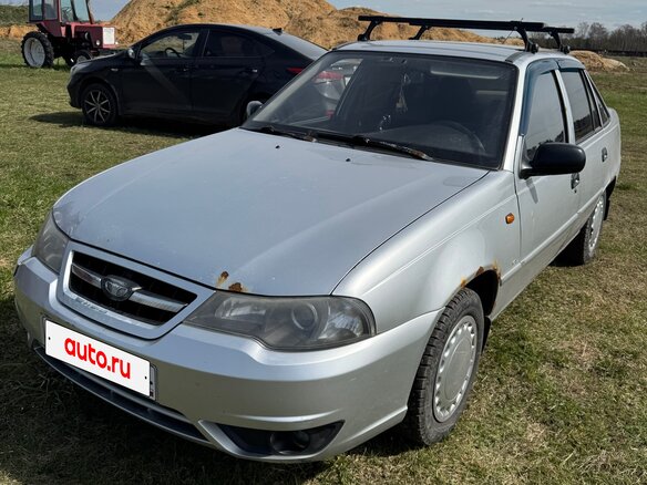 2012 Daewoo Nexia I Рестайлинг, серебристый, 250000 рублей - вид 1