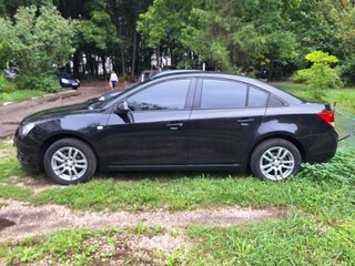 2012 Chevrolet Cruze I, чёрный, 600000 рублей, вид 3