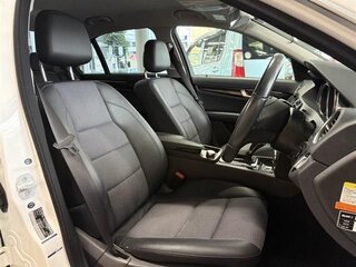 2013 Mercedes-Benz C-Класс 180 BlueEFFICIENCY III (W204) Рестайлинг, белый, 1100000 рублей, вид 5
