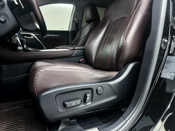 2021 Lexus RX 300 IV Рестайлинг, чёрный, 5750000 рублей - вид 10