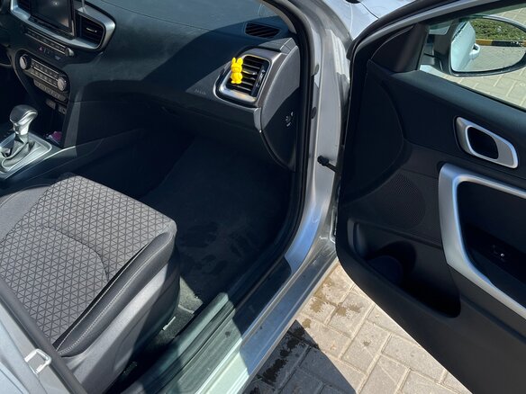 2019 Kia Ceed III, серебристый, 2250000 рублей - вид 21