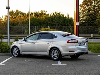 2012 Ford Mondeo IV Рестайлинг, серебристый, 955000 рублей, вид 4