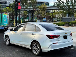 2022 Chevrolet Cruze II Рестайлинг, белый, 930004 рублей, вид 4
