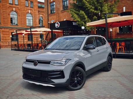 Volkswagen Tharu XR