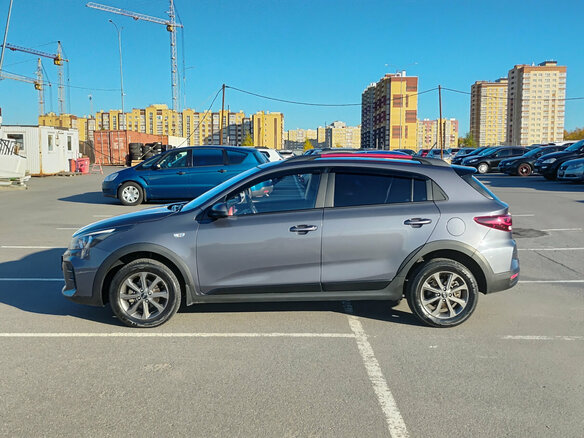 2021 Kia Rio X IV Рестайлинг, серый, 1739000 рублей - вид 7