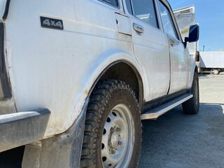 1998 Lada (ВАЗ) 2131 (4x4) I, белый, 220000 рублей, вид 4