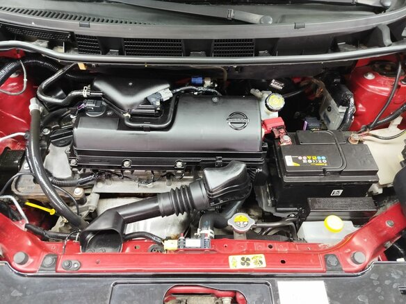 2012 Nissan Note I Рестайлинг, красный, 650000 рублей - вид 10