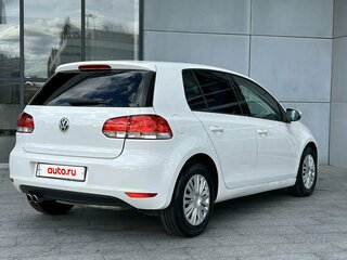 2011 Volkswagen Golf VI, белый, 555000 рублей, вид 4