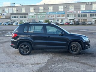 2010 Volkswagen Tiguan I, чёрный, 775000 рублей, вид 4