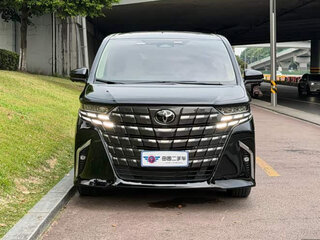 2026 Toyota Alphard IV, чёрный, 11500000 рублей, вид 2