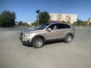 2013 Chevrolet Captiva I Рестайлинг 2, бежевый, 1650000 рублей, вид 3