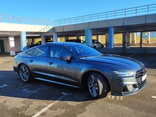 2021 Audi A7 55 TFSI II (4K), серый, 6200000 рублей, вид 3