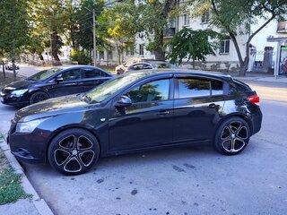 2012 Chevrolet Cruze I, чёрный, 730000 рублей, вид 4