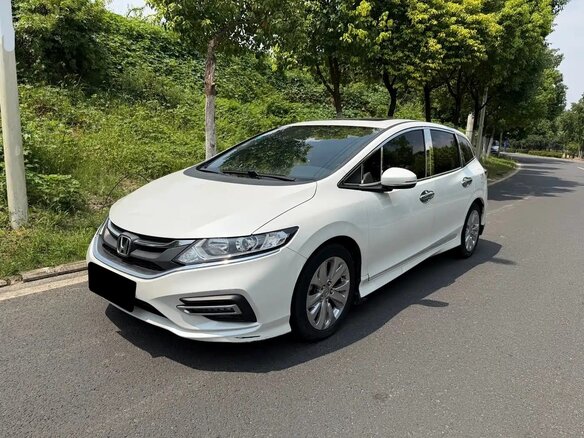 2020 Honda Jade I Рестайлинг, белый, 1598000 рублей