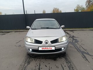 2007 Renault Megane II Рестайлинг, серый, 365000 рублей, вид 3