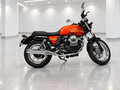 2011 Moto Guzzi V 7, золотистый, 452304 рублей - вид 3