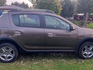 2022 Renault Sandero Stepway II Рестайлинг, коричневый, 1290000 рублей, вид 5