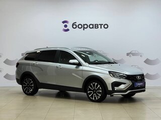 2024 Lada (ВАЗ) Vesta SW Cross I Рестайлинг (NG), серебристый, 1690000 рублей, вид 3