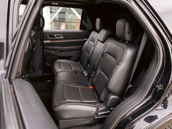 2019 Ford Explorer V Рестайлинг 2, чёрный, 2275000 рублей - вид 17
