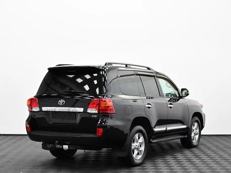 2012 Toyota Land Cruiser 200 Series Рестайлинг 1, чёрный, 3499000 рублей, вид 2
