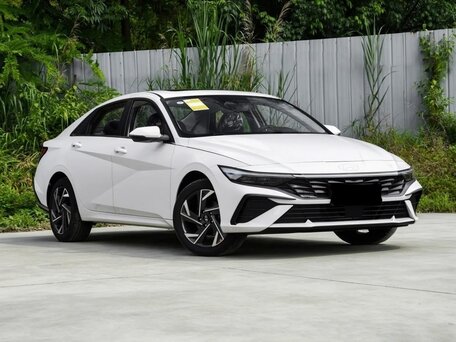 2026 Hyundai Elantra VII (CN7) Рестайлинг, белый, 2020000 рублей, вид 1
