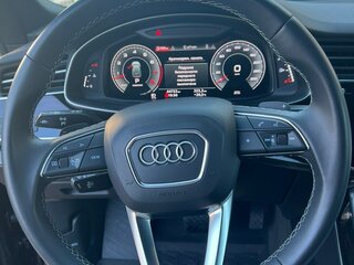 2021 Audi Q8 55 TFSI I (4M), чёрный, 8000000 рублей, вид 5